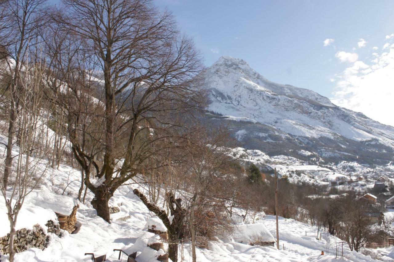 L'Eyssart Les Vigneaux Exterior foto